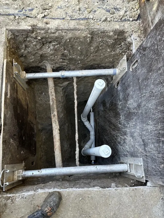 Experienced plumber completing Gas Line Repair work in Moberly